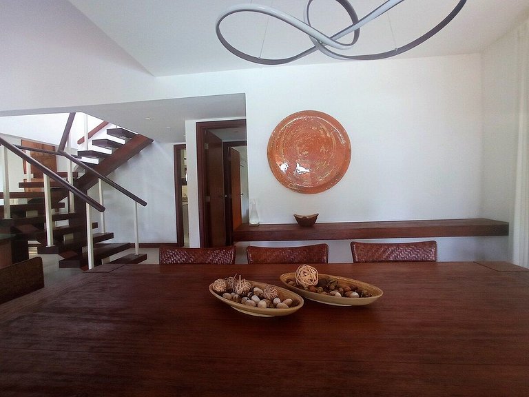 Locação temporada casa imbassaí