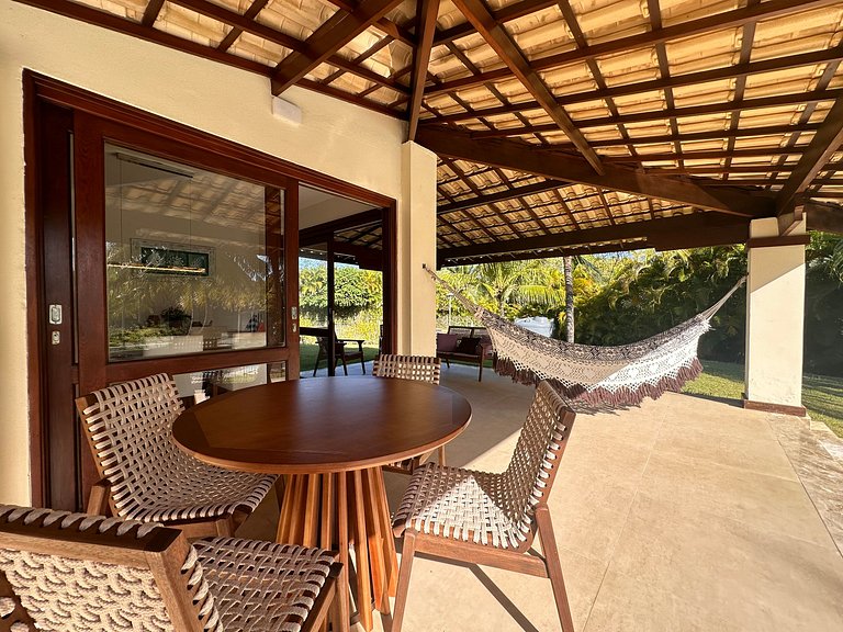 Reserva Imbassaí Casa 5 suítes E8BRO
