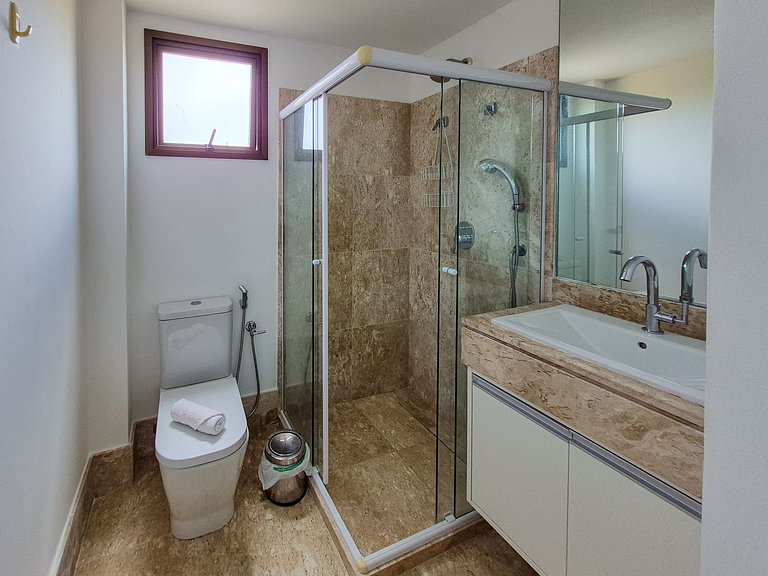 Duplex with 3 suites, beachfront. Iberostar
